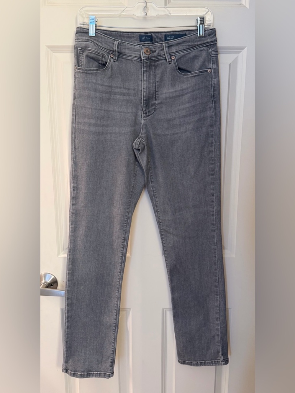 J.Jill Stretch High Rise Straight Leg Jeans in Gray, Size 6